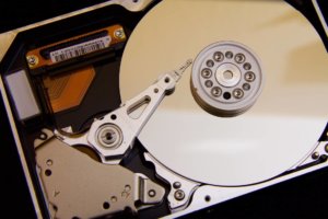 Hard Drive Recovery in Clean Room